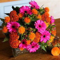 Bagshot Indian Summer Handtied Bouquet Workshop and Afternoon Tea - Saturday 5th September 2026